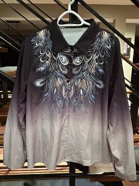 Ombre Button-Up Shirt with Peacock Motif
